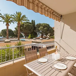 Magnifique Vue Mer Au Centre Du Lavandou Appartement
